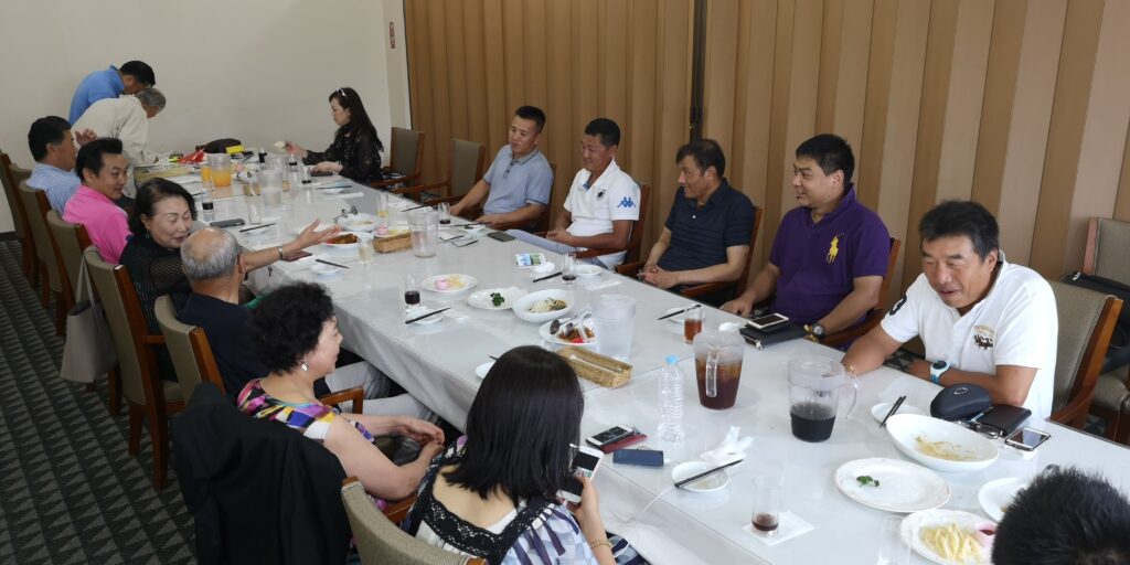 第8届天津总商会杯高尔夫比赛成功举办 第8届天津总商会杯高尔夫比赛成功举办