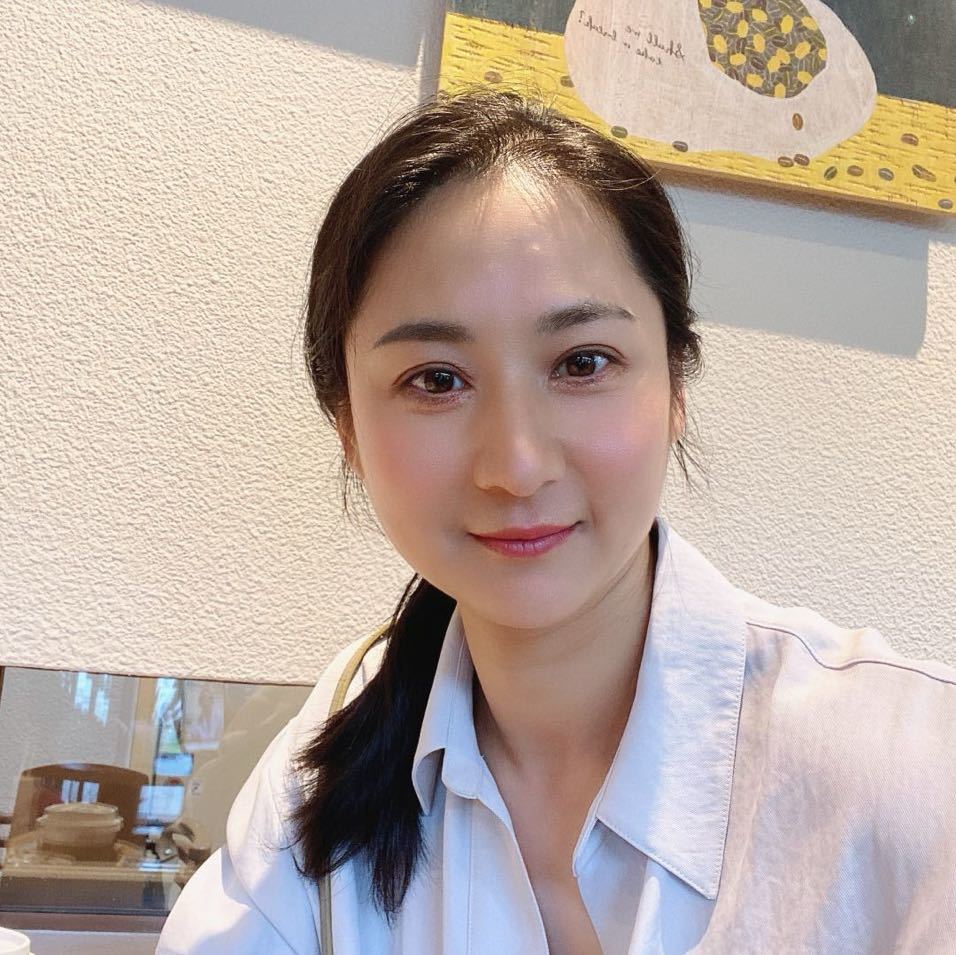 張晴晴 張晴晴